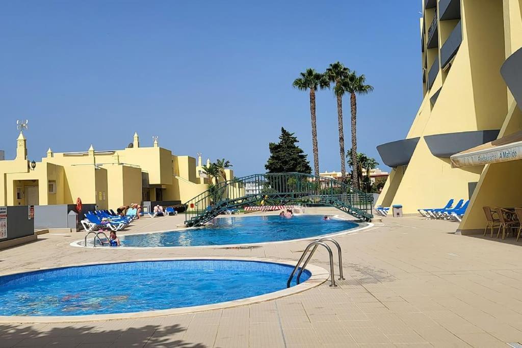 Lagos-Piscine Et Mer- Condominio Do Mar Bagian luar foto