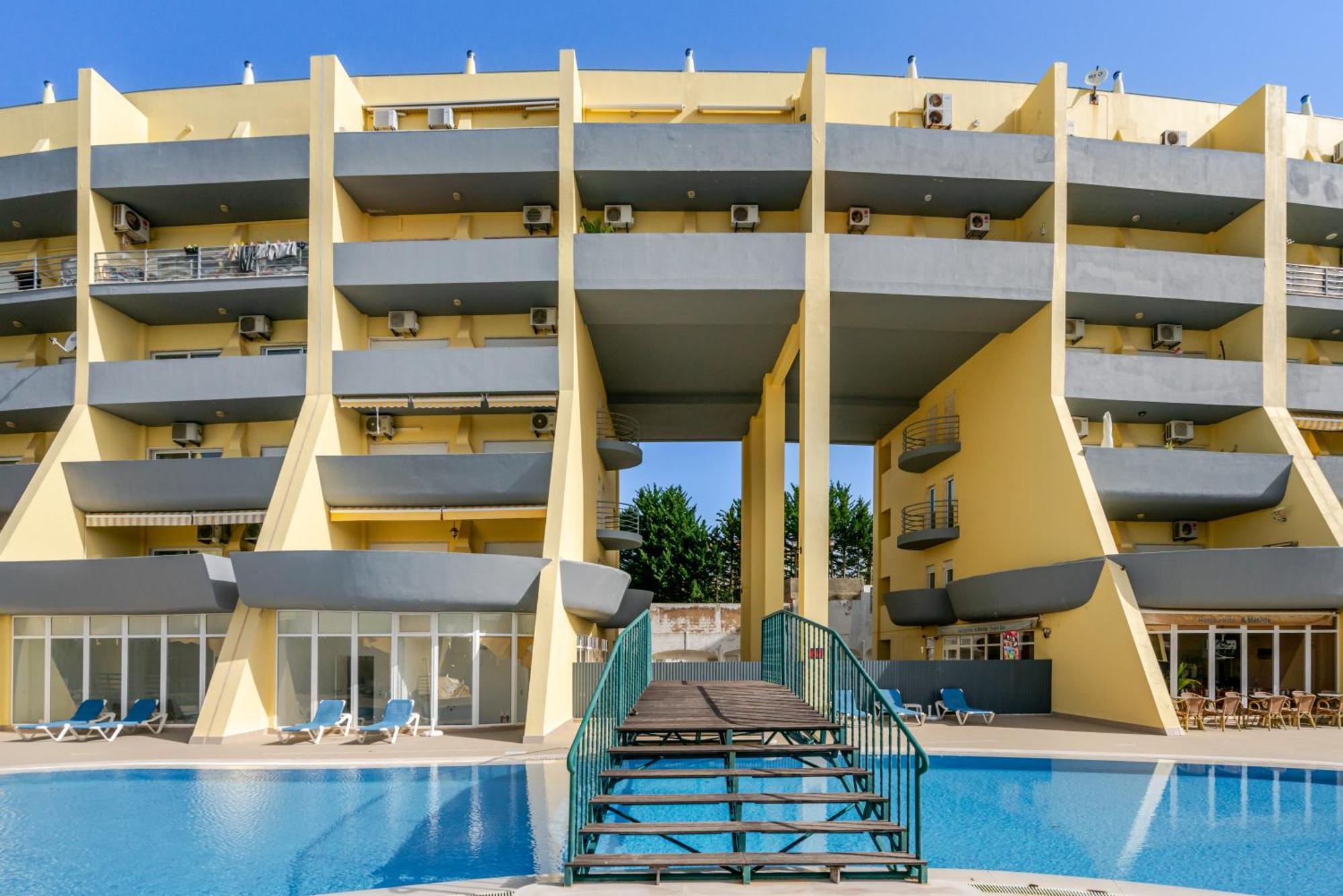 Lagos-Piscine Et Mer- Condominio Do Mar Bagian luar foto